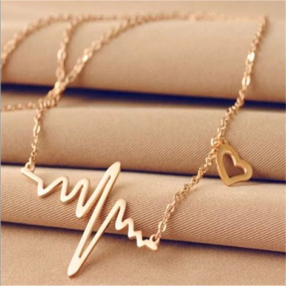 Jewelry - Cute Gold Heartbeat Soundwave Necklace